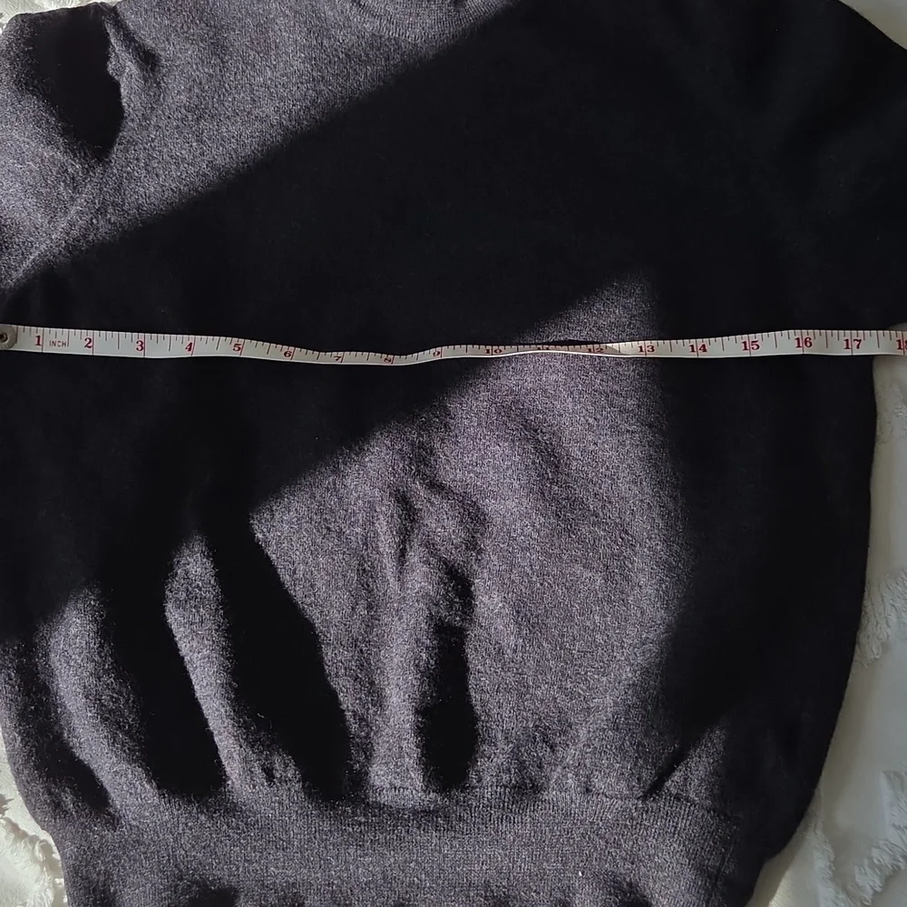 4/$20 Toscano Firenze Wool Sweater - Picture 4 of 6